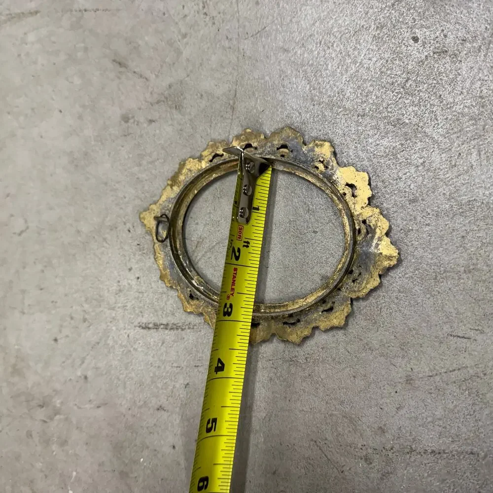 Vintage Ornate Brass Oval Picture Frame 2.75x3.75 Wall Hanging NO GLASS / BACKER